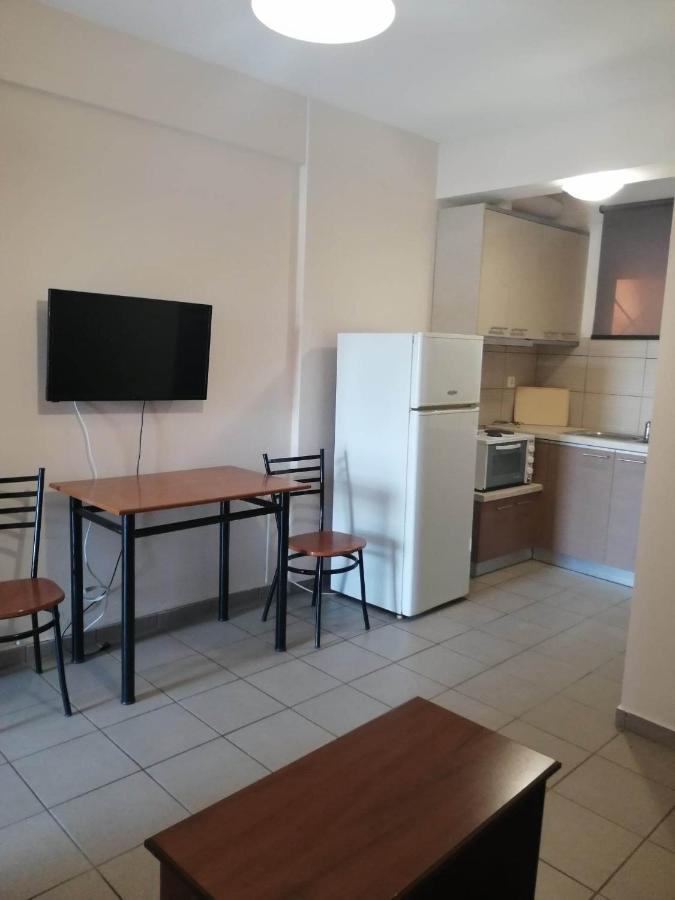 Alexandra'S Glifa Apartments Экстерьер фото